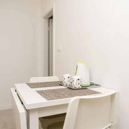 公寓 Apartman & - Free Parking