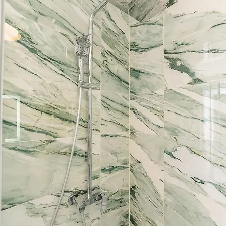 Apartman & - Free Parking 公寓 扎达尔