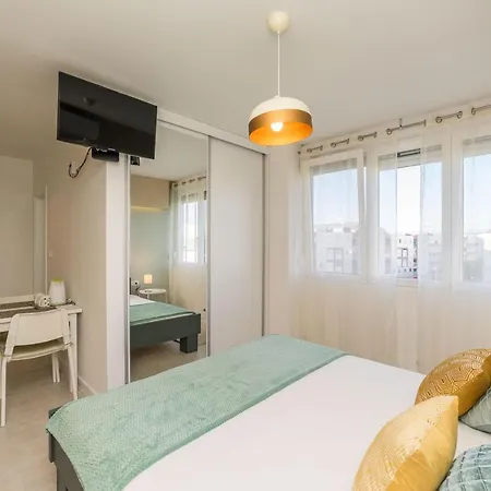 公寓 Apartman & - Free Parking 扎达尔