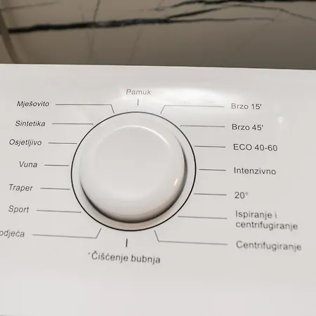 Apartman & - Free Parking 公寓