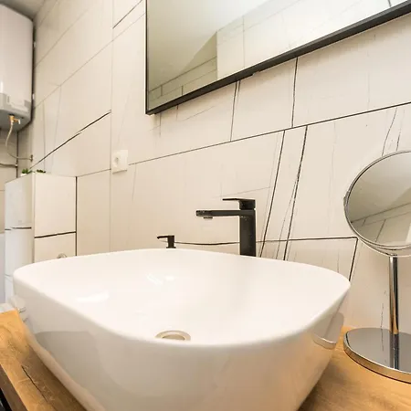 公寓 Apartman & - Free Parking