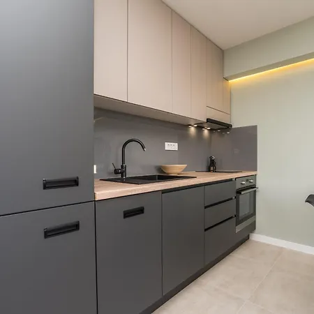 Apartman & - Free Parking 公寓 扎达尔