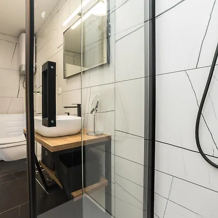 Apartman & - Free Parking *