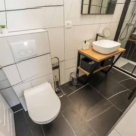 Apartman & - Free Parking 公寓 扎达尔